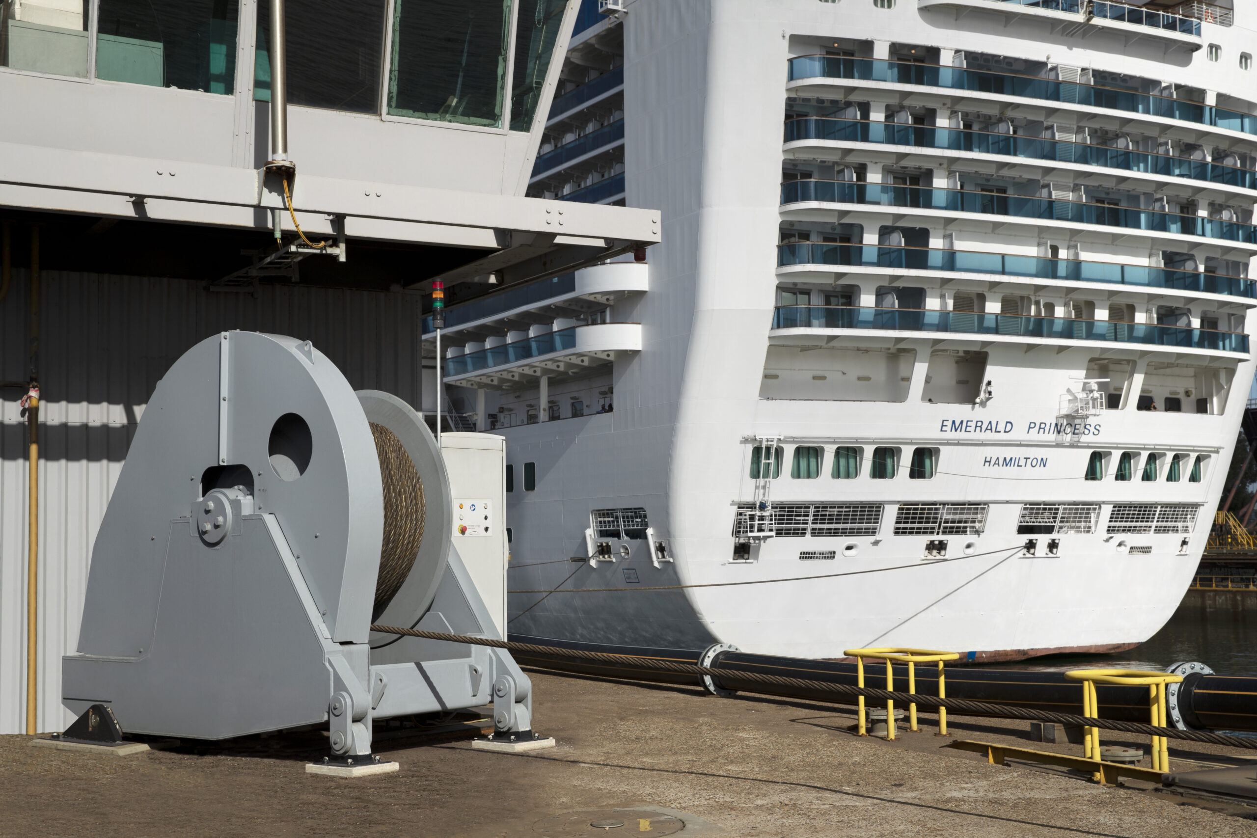 How DMC’s smart dock winches work